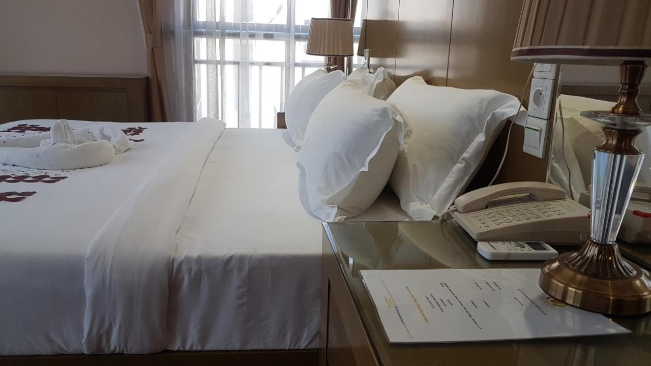 Edmond Hotel Brazzaville Esterno foto