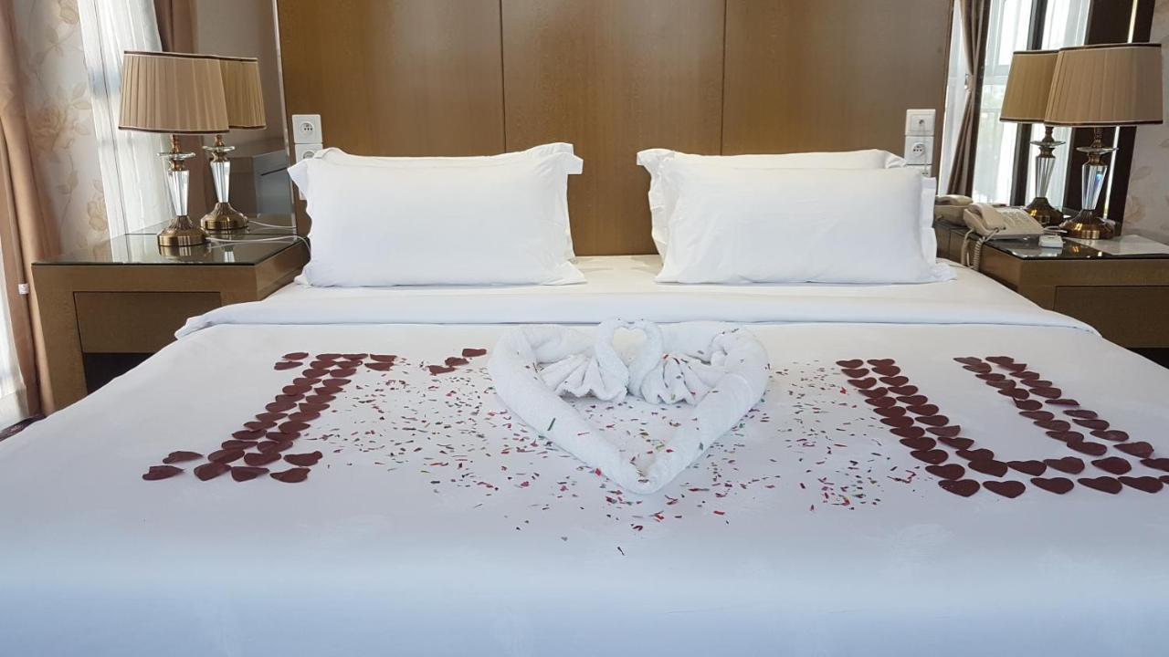 Edmond Hotel Brazzaville Esterno foto